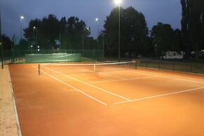 Villas and Apartments Oaza