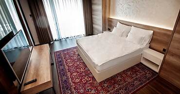 Villas and Apartments Oaza