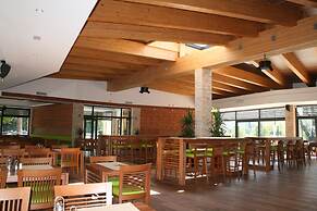 Villas and Apartments Oaza