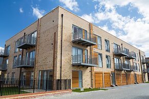 Kingfisher Cambridge Central West Apartments