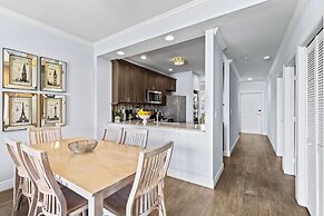 Bologna - Luxury 2-BR Condo with Lake & Golf Views at Green Links, Lel