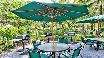 Bologna - Luxury 2-BR Condo with Lake & Golf Views at Green Links, Lel