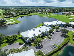 Bologna - Luxury 2-BR Condo with Lake & Golf Views at Green Links, Lel