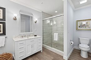 Bologna - Luxury 2-BR Condo with Lake & Golf Views at Green Links, Lel