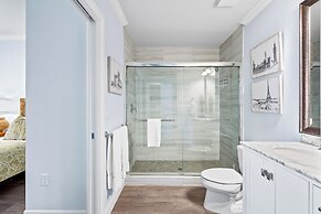 Bologna - Luxury 2-BR Condo with Lake & Golf Views at Green Links, Lel