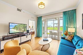 Catina Vacation Rental: Bright 2-BR Condo with Lake Views. Located in 