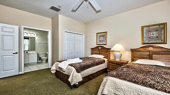 Solterra Vacation Rental: Luxury 3-BR Condo with Lake & Golf Views. Ac