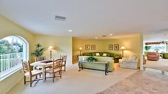 Canal Grande Waterfront 6 Bedroom Holiday Home by Naples Florida