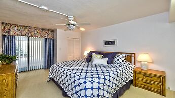 Canal Grande Waterfront 6 Bedroom Holiday Home by Naples Florida