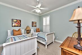 Neapolitan - Newly Renovated 3-BR Luxury Home with Private Pool. Enjoy