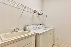 Neapolitan - Newly Renovated 3-BR Luxury Home with Private Pool. Enjoy