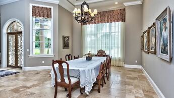 Parisian 3 Bedroom Holiday Home by Naples Florida
