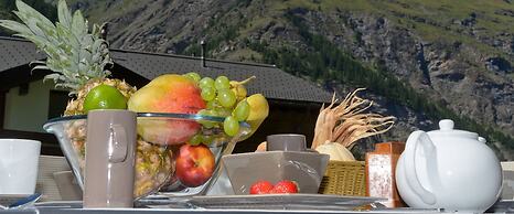 Haus Haro by Zermatt Premium Apartments