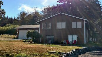 Camano Vista Paradise