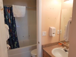 Wells Gray Golf resort and RV park