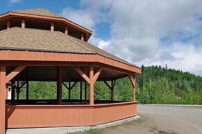 Wells Gray Golf resort and RV park