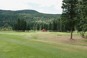Wells Gray Golf resort and RV park