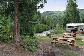 Wells Gray Golf resort and RV park