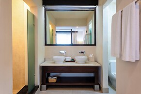 Pueblito Escondido Beachside