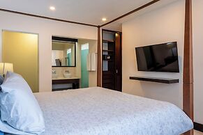 Pueblito Escondido Beachside