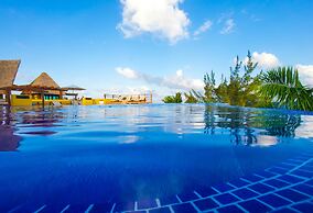 Pueblito Escondido Beachside