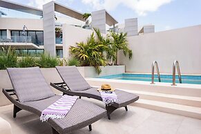 Pueblito Escondido Beachside