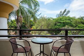 Pueblito Escondido Beachside