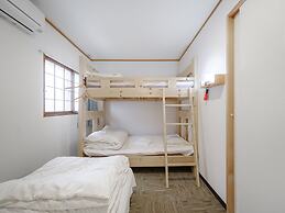 Guesthouse Hakodate Bay - Hostel