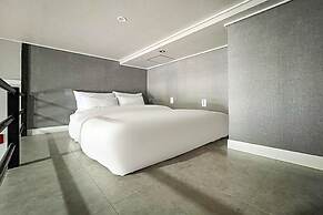 MALU Hotel Suwon