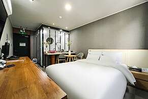 MALU Hotel Suwon