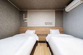 Restia Stay Suwon Station