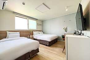MALU Hotel Suwon