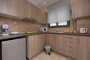 Meni Apartments Hotel