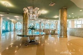 Turquoise Place 2806C