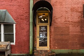 The Walnut Street Inn