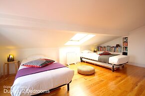 Akicity Alfama Senses