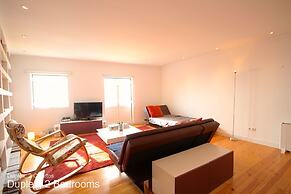 Akicity Alfama Senses