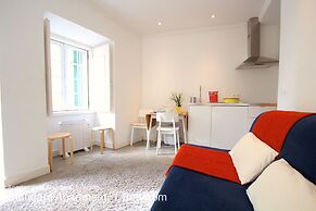 Akicity Alfama Senses