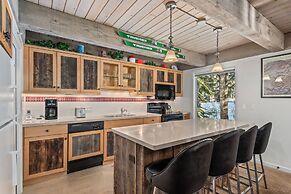 Chateau Eau Claire & Roaring Fork by Frias Properties