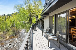 Chateau Eau Claire & Roaring Fork by Frias Properties