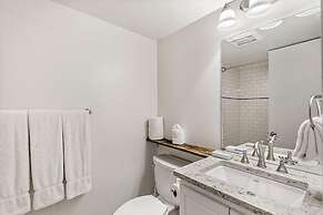 Chateau Eau Claire & Roaring Fork by Frias Properties