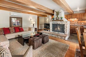 Chateau Eau Claire & Roaring Fork by Frias Properties
