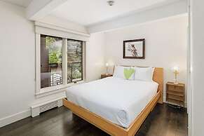 Chateau Eau Claire & Roaring Fork by Frias Properties