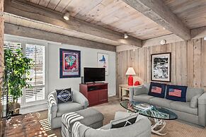 Chateau Eau Claire & Roaring Fork by Frias Properties