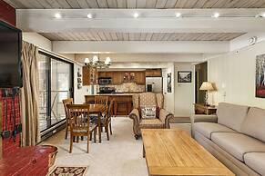 Chateau Eau Claire & Roaring Fork by Frias Properties