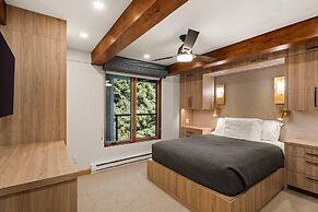 Chateau Eau Claire & Roaring Fork by Frias Properties