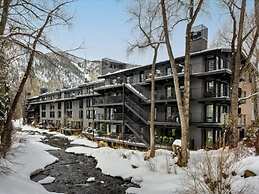 Chateau Eau Claire & Roaring Fork by Frias Properties