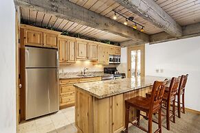 Chateau Eau Claire & Roaring Fork by Frias Properties