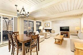 Chateau Eau Claire & Roaring Fork by Frias Properties