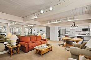 Chateau Eau Claire & Roaring Fork by Frias Properties